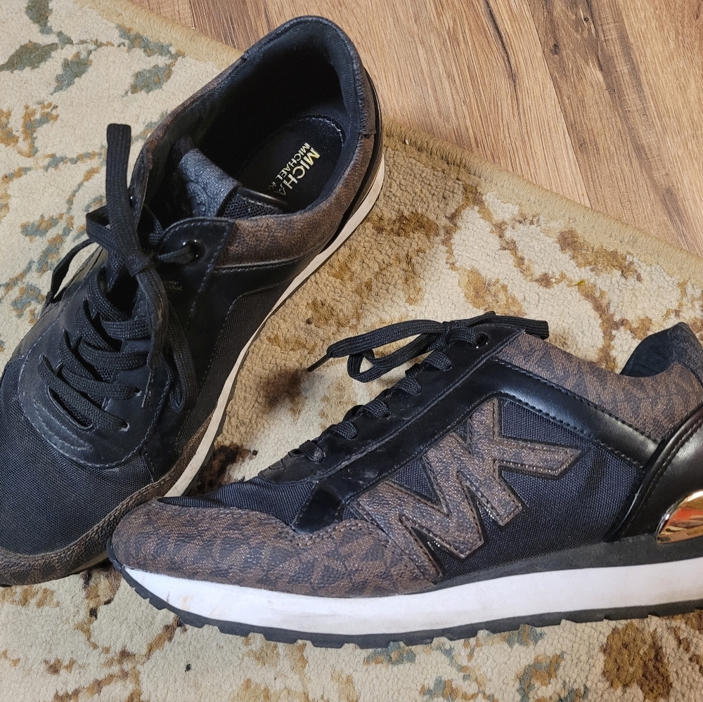 Michael kors sneakers